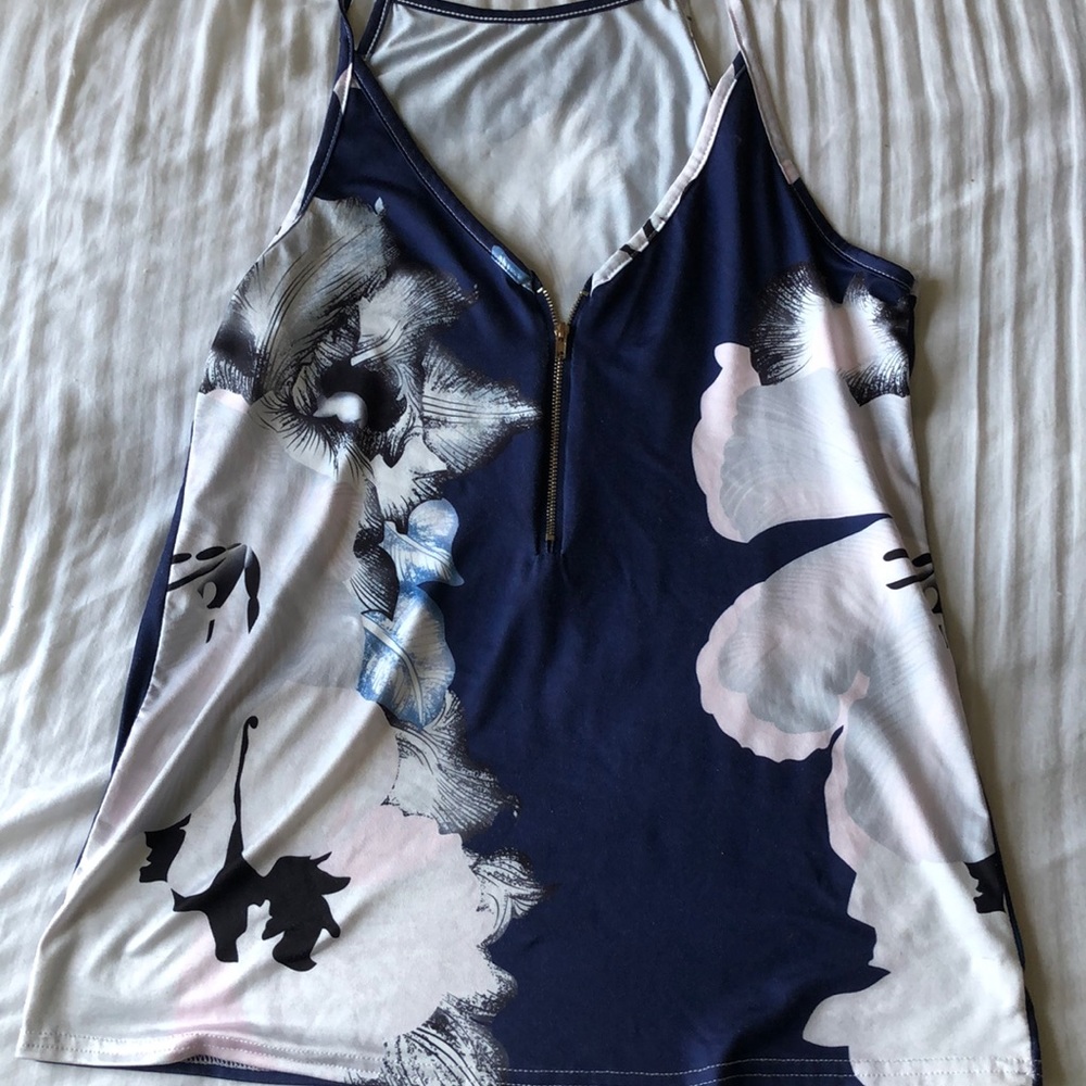 Flower tank